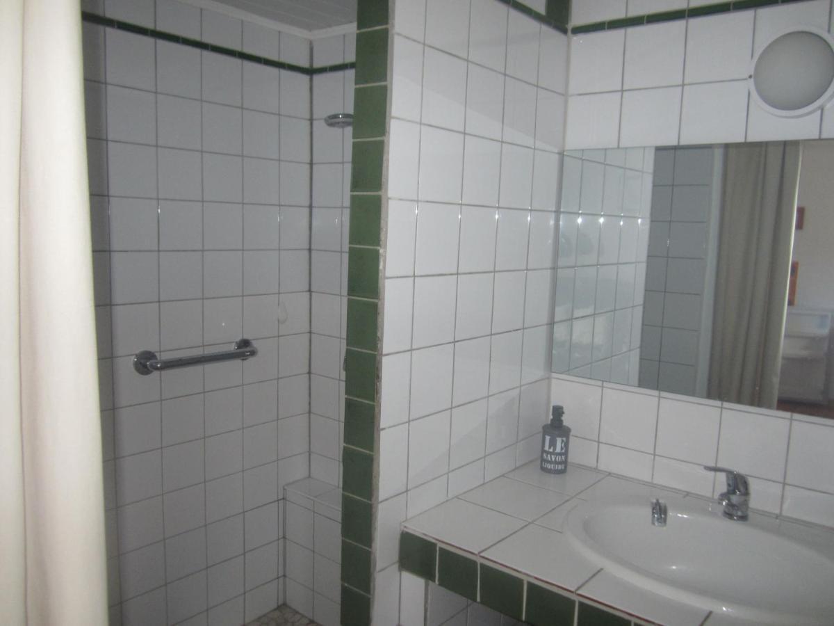 Ferienwohnung Studio Avec Piscine Sur 3000 Metres De Terrain Marcorignan Exterior foto